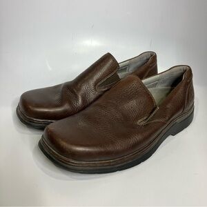 Clarks men’s slip on shoes brown pebbled leather size 10.5